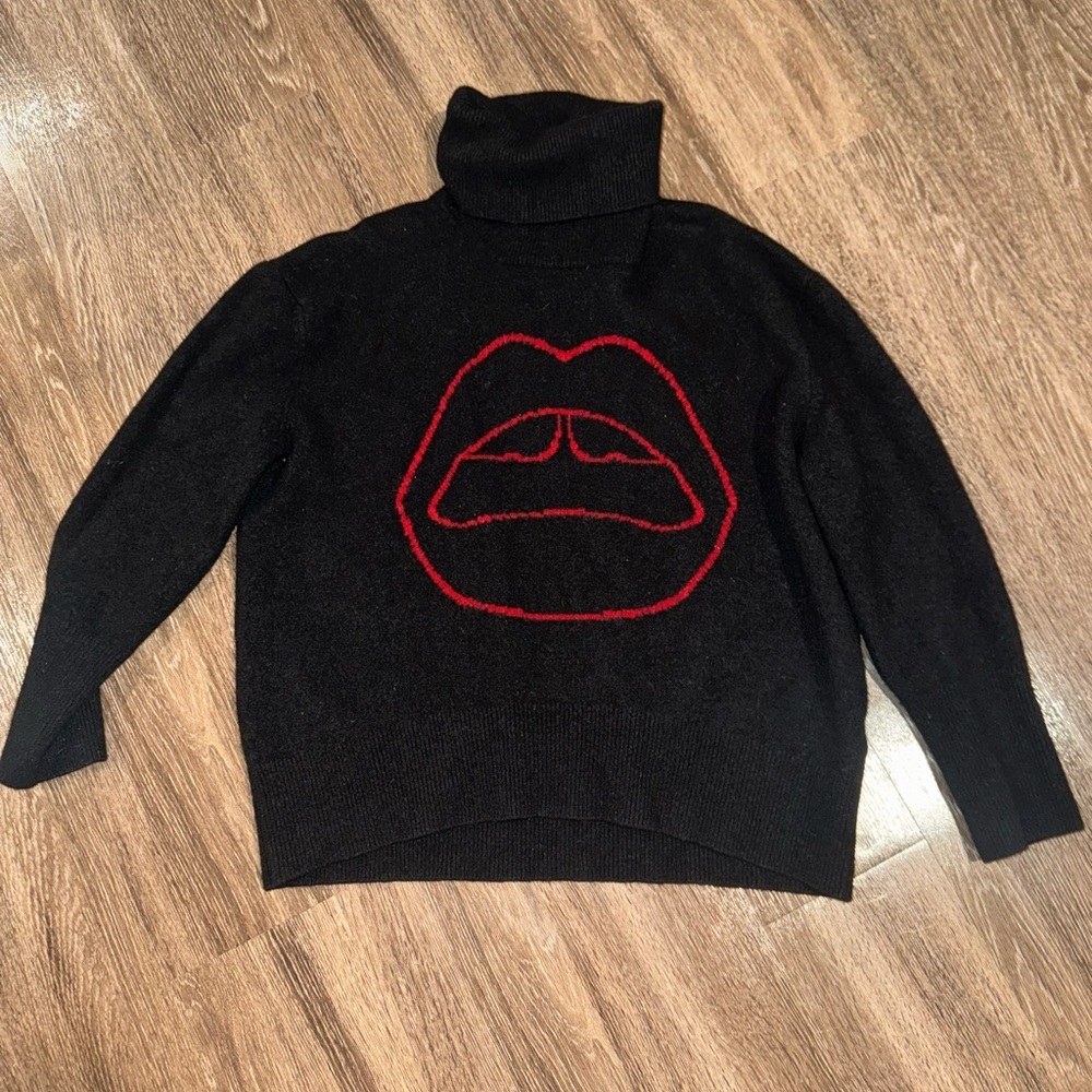 Markus Lupfer Black Turtleneck with Red Lips Motif Size Large